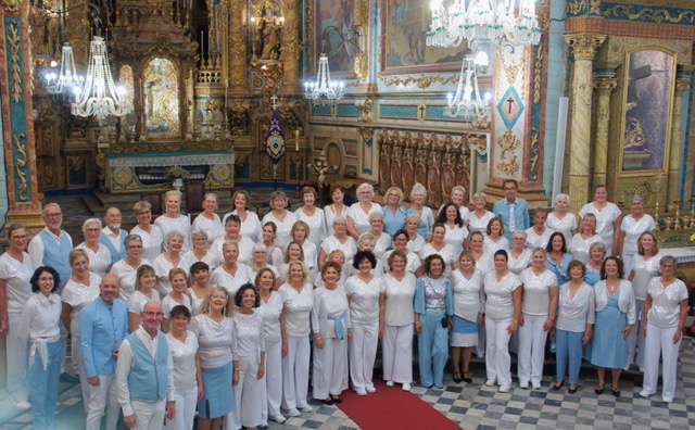 Two Choirs, Double the Fun Two Choirs, Double the Fun